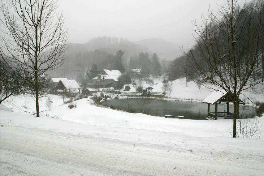 Snowy%20Lake